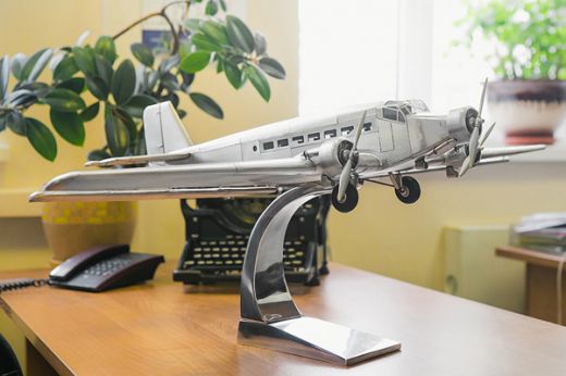 Коллекционная модель самолёта Junkers JU-52 ‘Iron Annie’