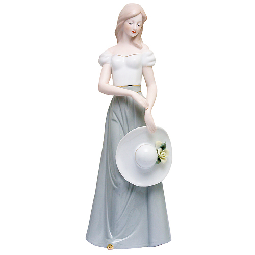 Сувенир Девушка со шляпой 30 см фарфор