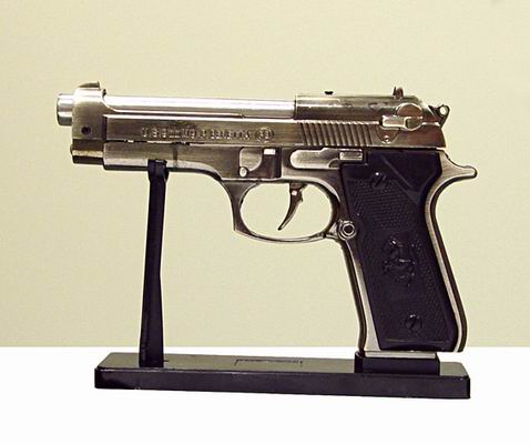 Зажигалка "Пистолет" Beretta (бол.)