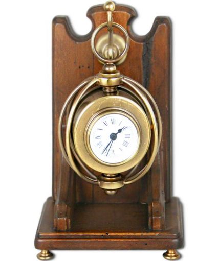 Настольные часы-будильник от Capanni