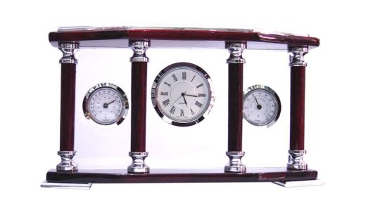Настольный сувенир с часами, гигрометром и термометром